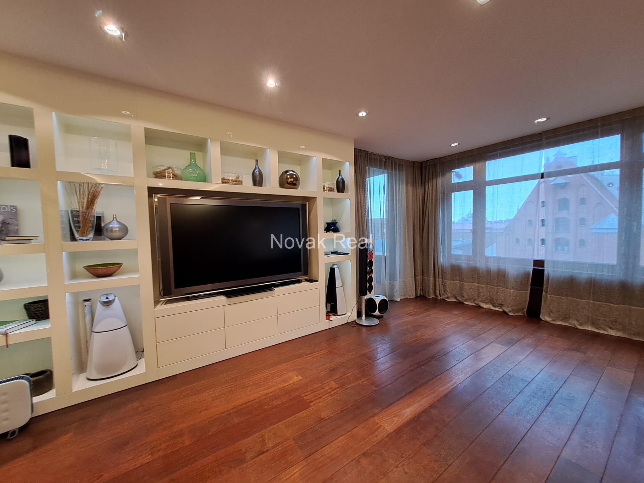 Loft for sale at Grecinieku 26