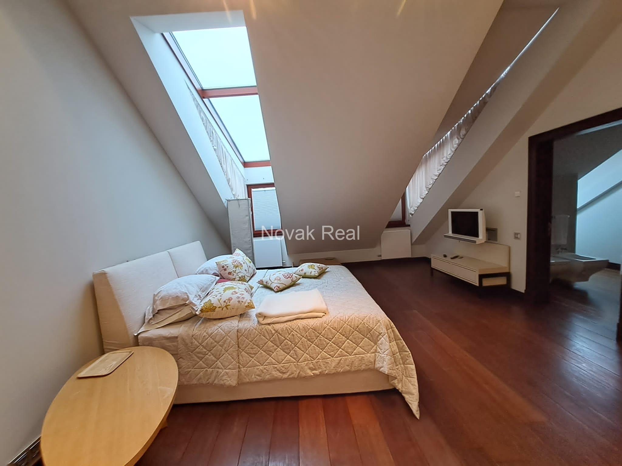 Loft for sale at Grecinieku 26