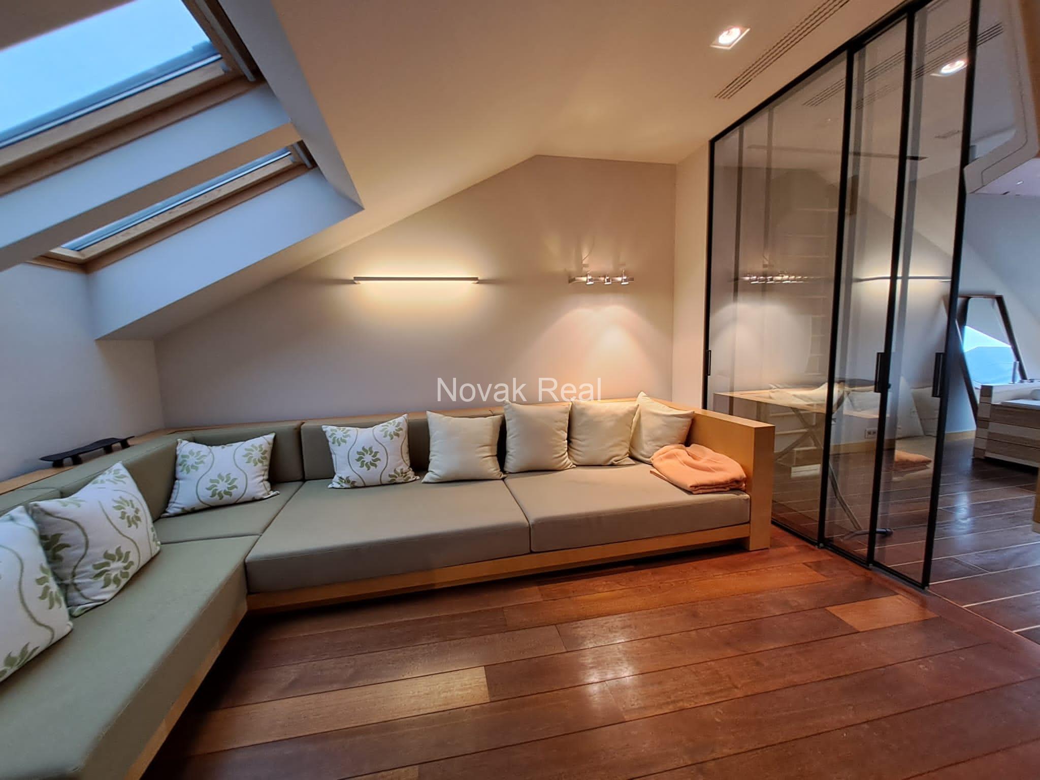 Loft for sale at Grecinieku 26
