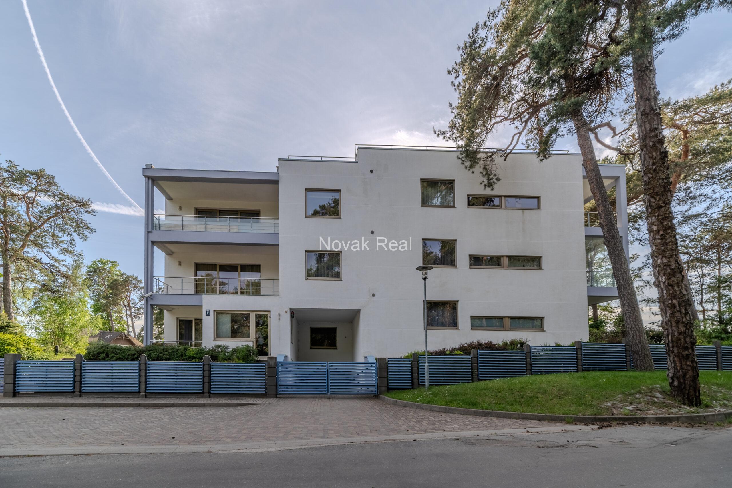 Продается квартира с видом на море и дюны в тихом, зеленом районе Юрмалы