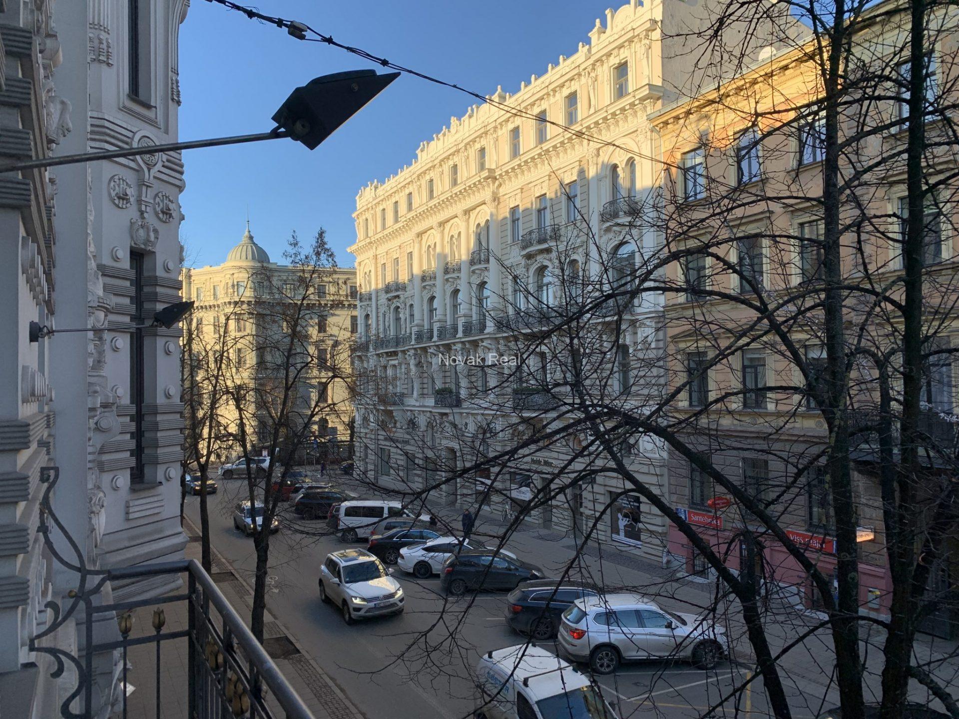 Сдается квартира в тихом центре