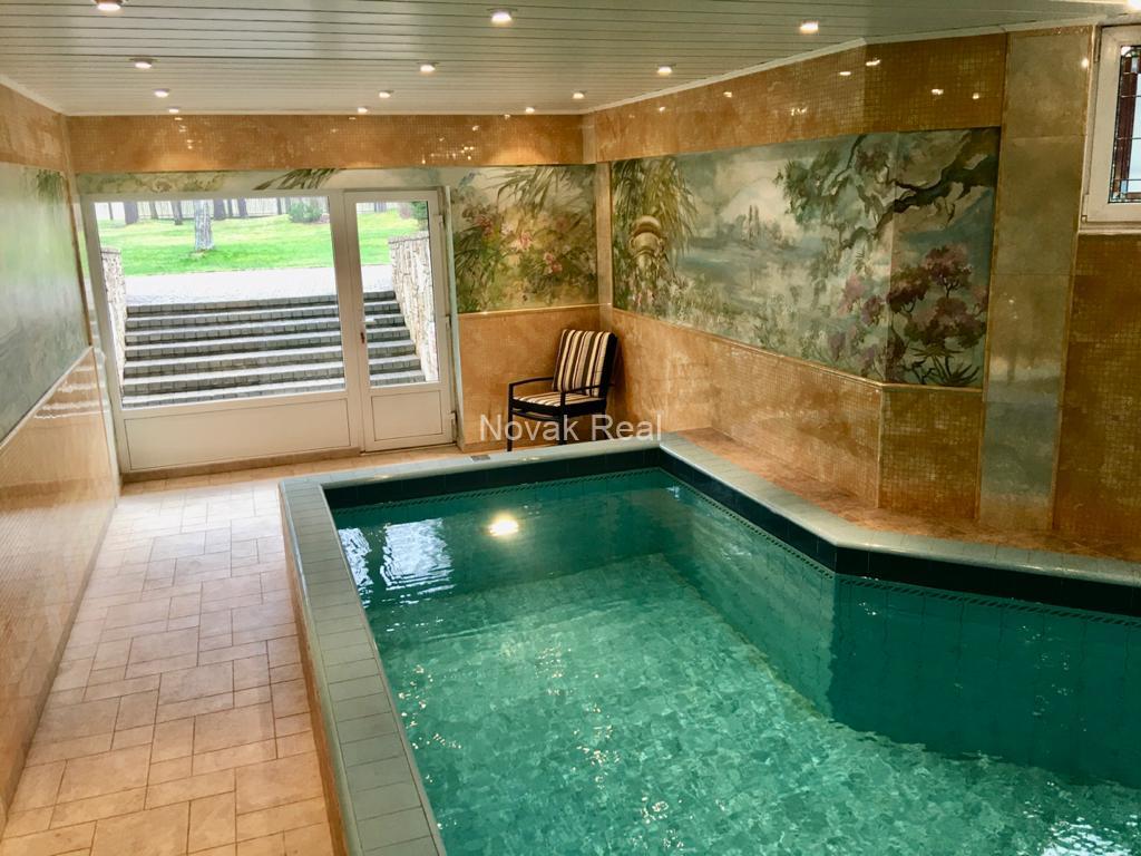 A house for sale in a quiet part of Jūrmala, near the yacht club, offering beautiful views of the river