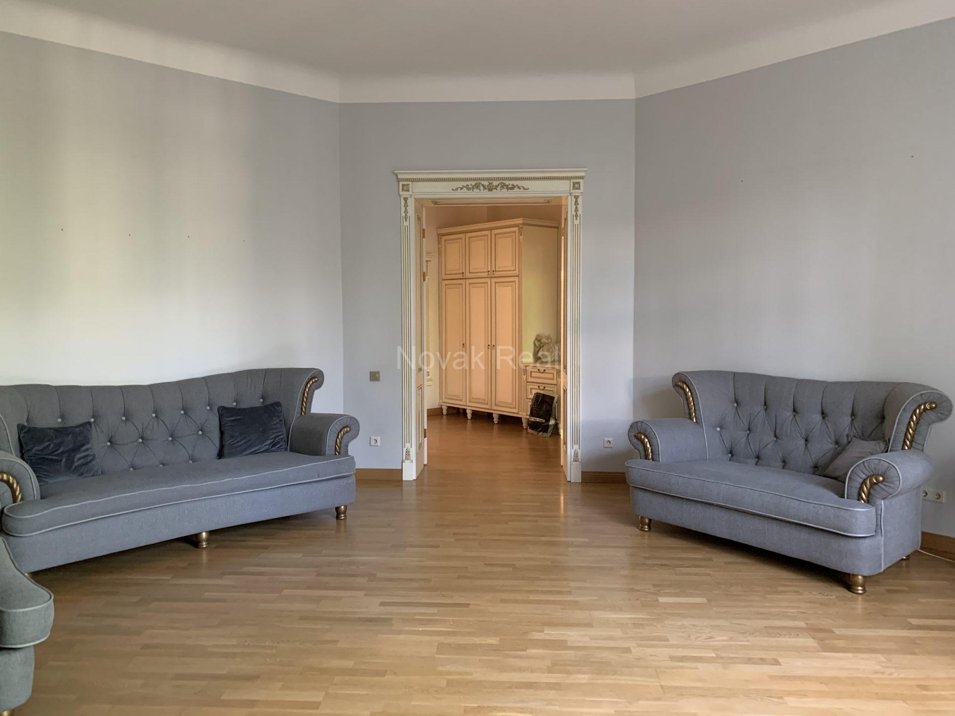 A flat for rent in the embassy district, Elizabetes street