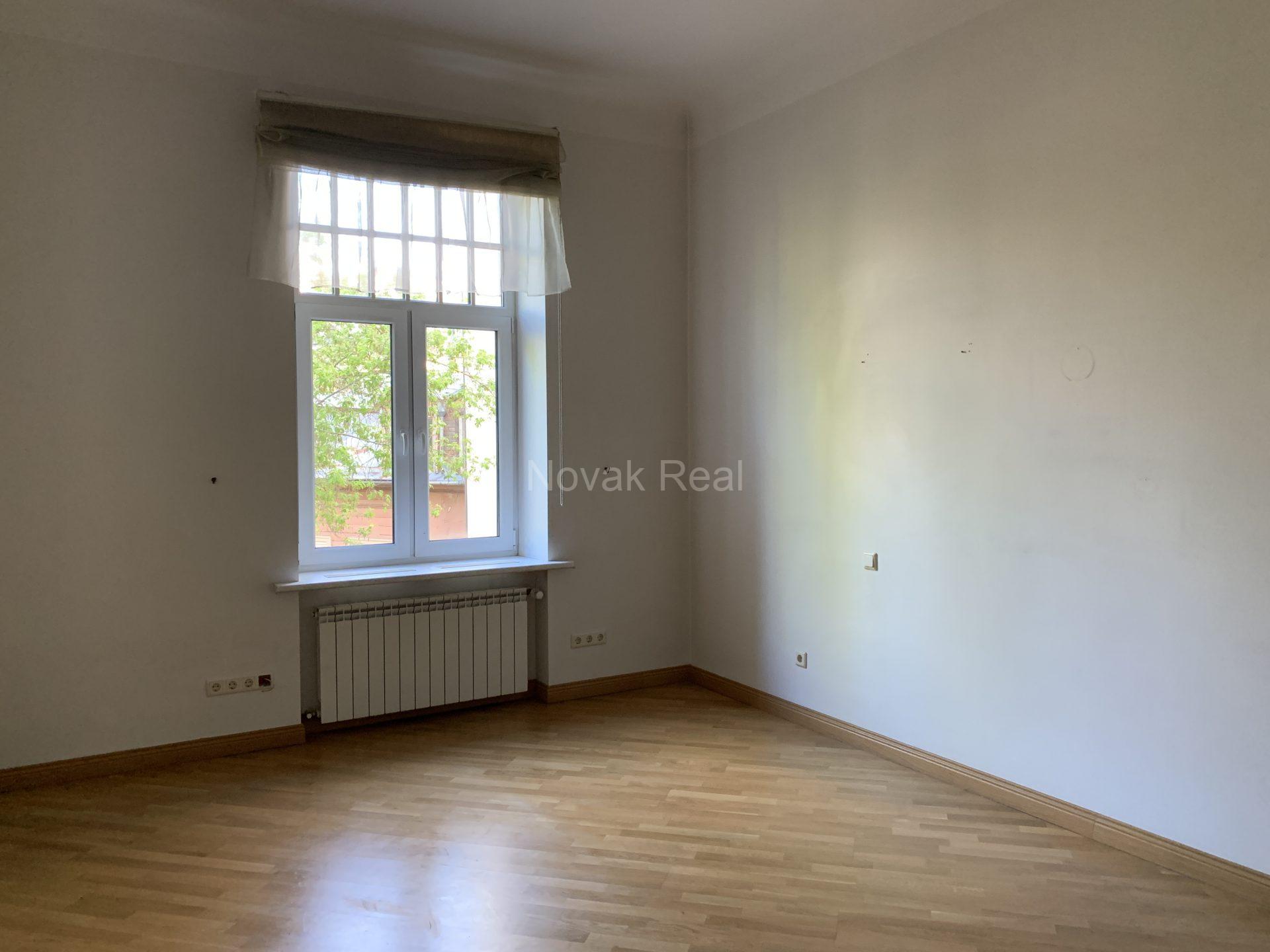 A flat for rent in the embassy district, Elizabetes street