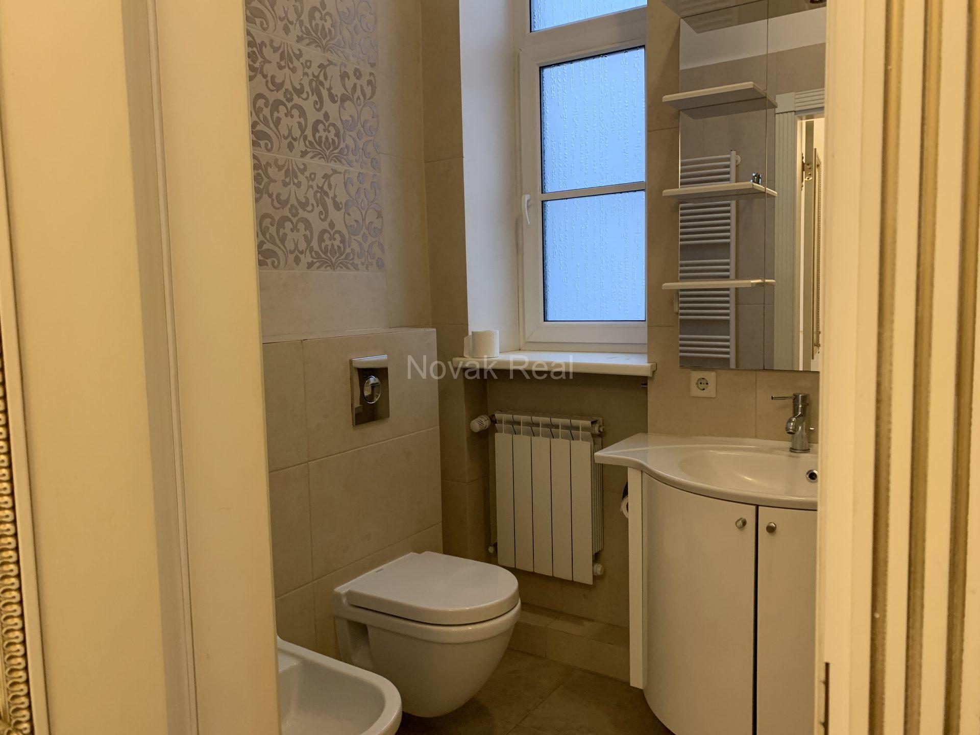 A flat for rent in the embassy district, Elizabetes street