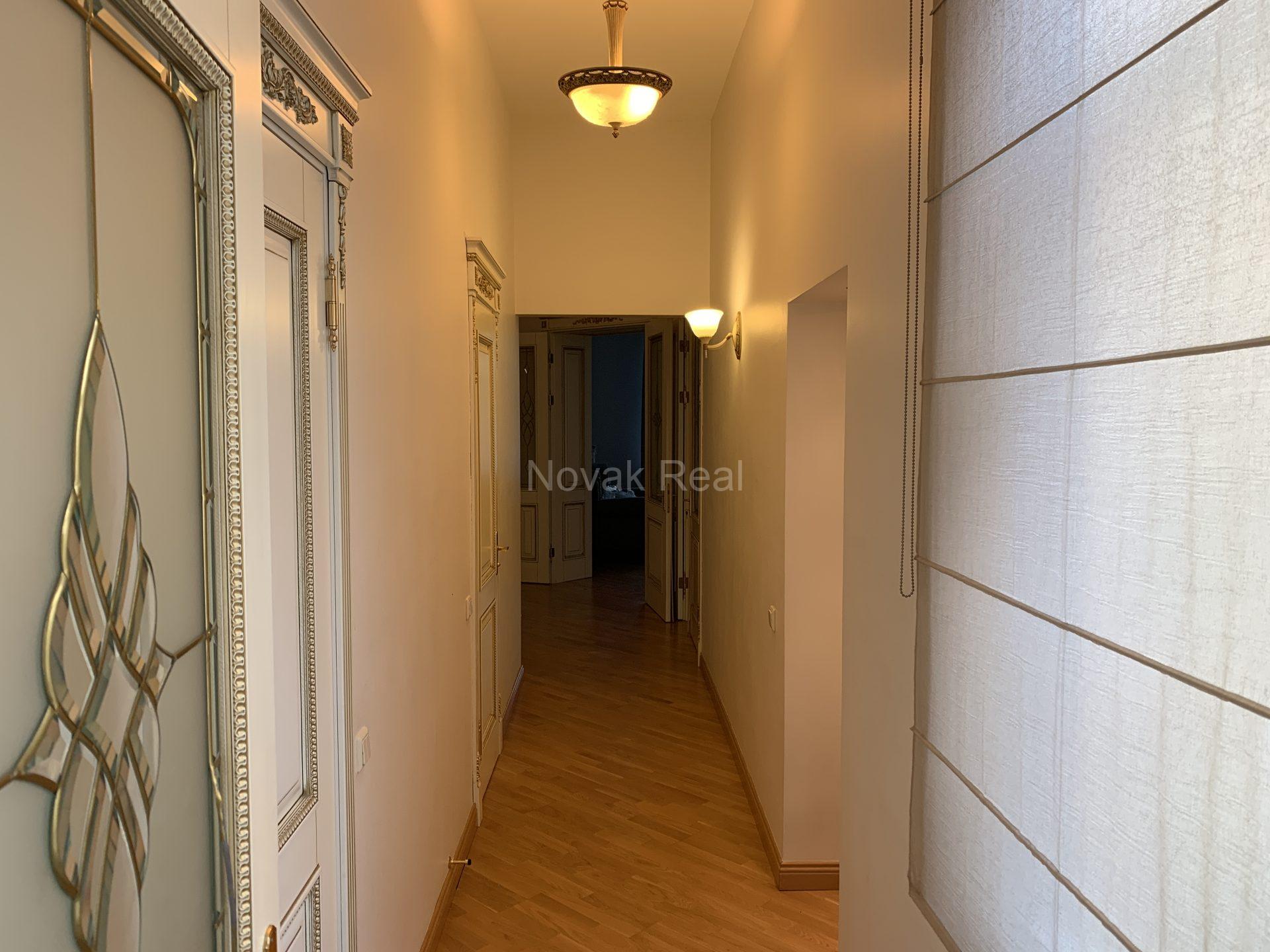 A flat for rent in the embassy district, Elizabetes street