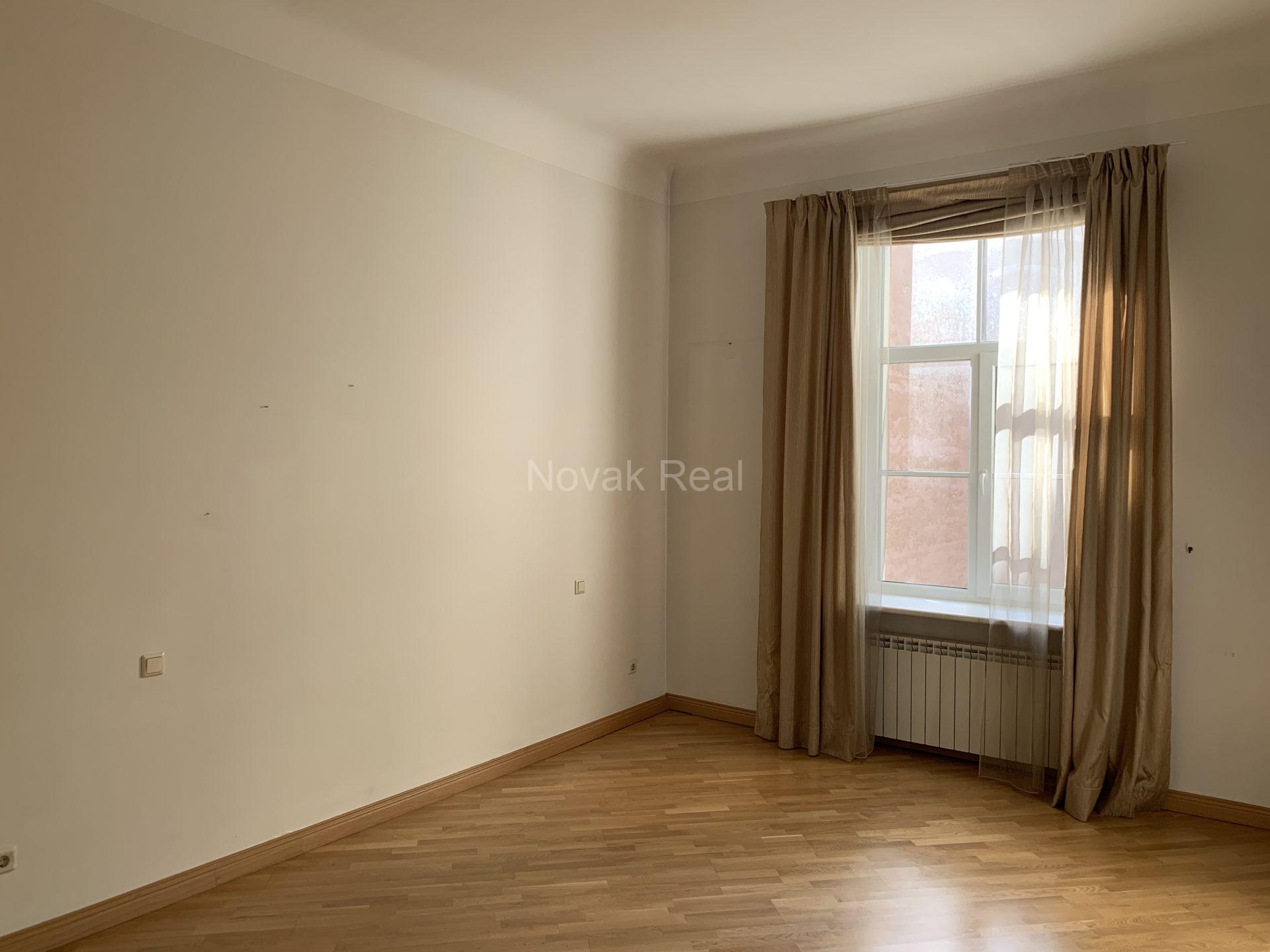 A flat for rent in the embassy district, Elizabetes street