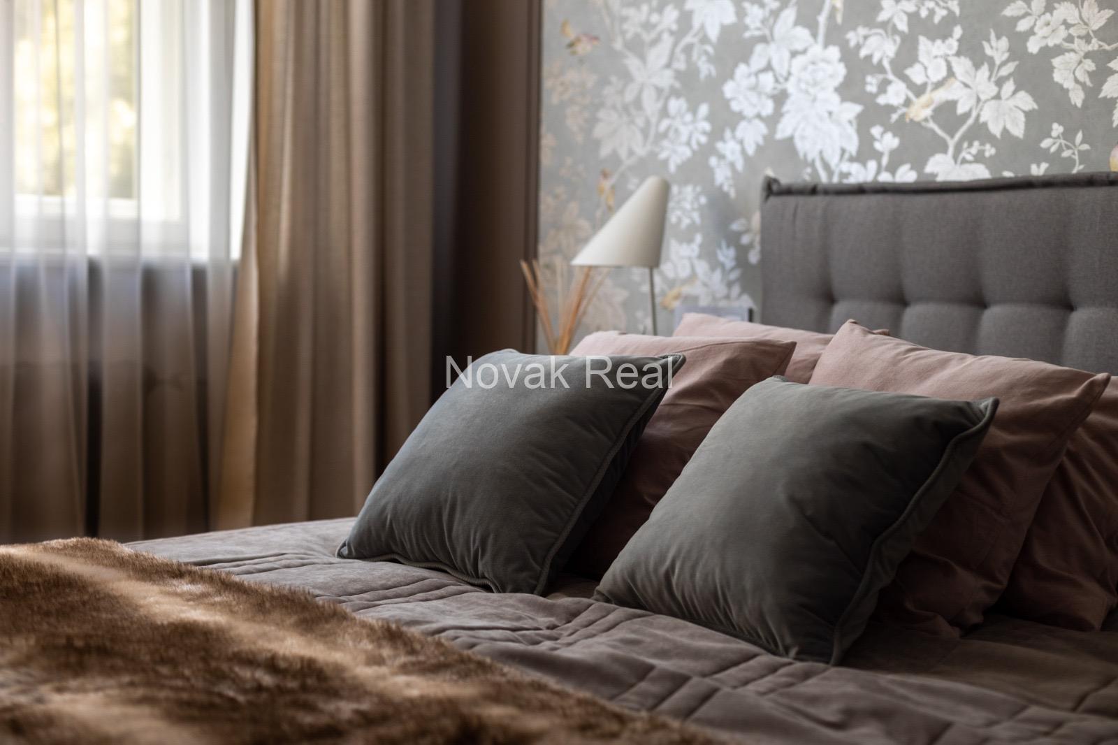 A new apartment for rent in a quiet centre, in a renovated building