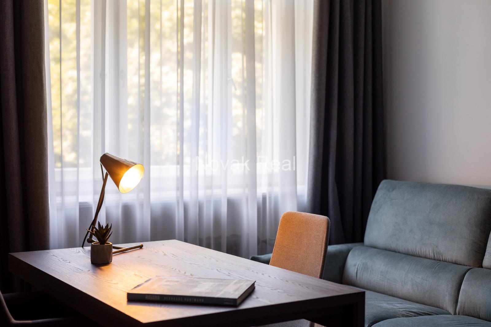 A new apartment for rent in a quiet centre, in a renovated building