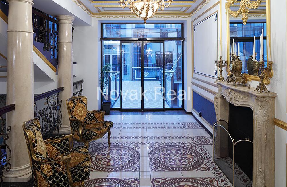 A 4-room apartment for rent in the Quiet City Centre, Ausekla street
