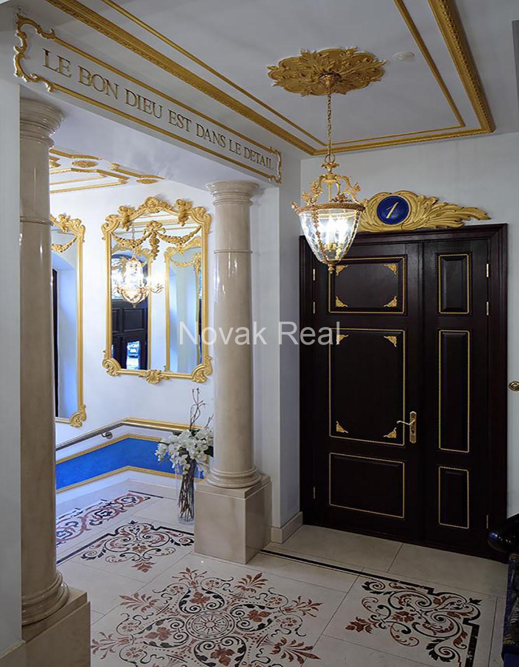 A 4-room apartment for rent in the Quiet City Centre, Ausekla street