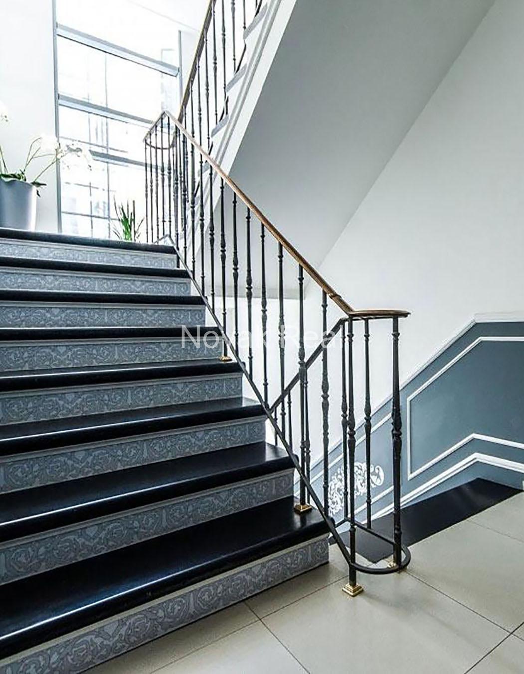 A 4-room apartment for rent in the Quiet City Centre, Ausekla street
