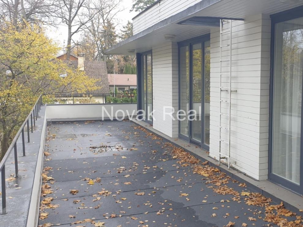 In Jurmala, near the sea, in a quiet place, a house is available for long-term rent