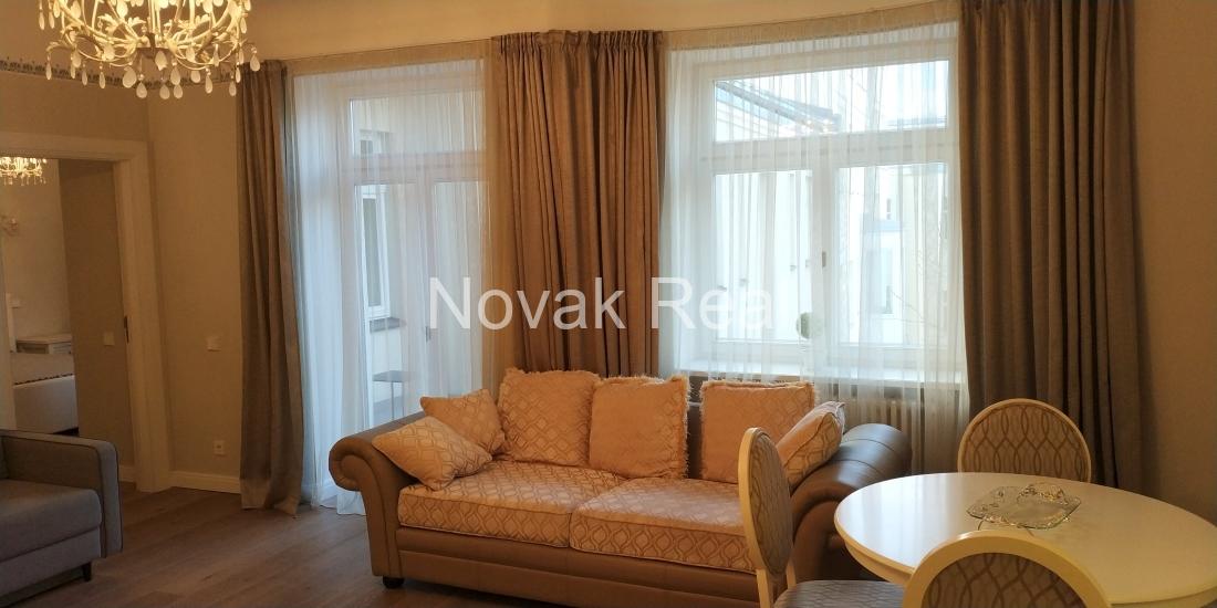 101898EA-7BA7-4320-877F-0FD106765B91