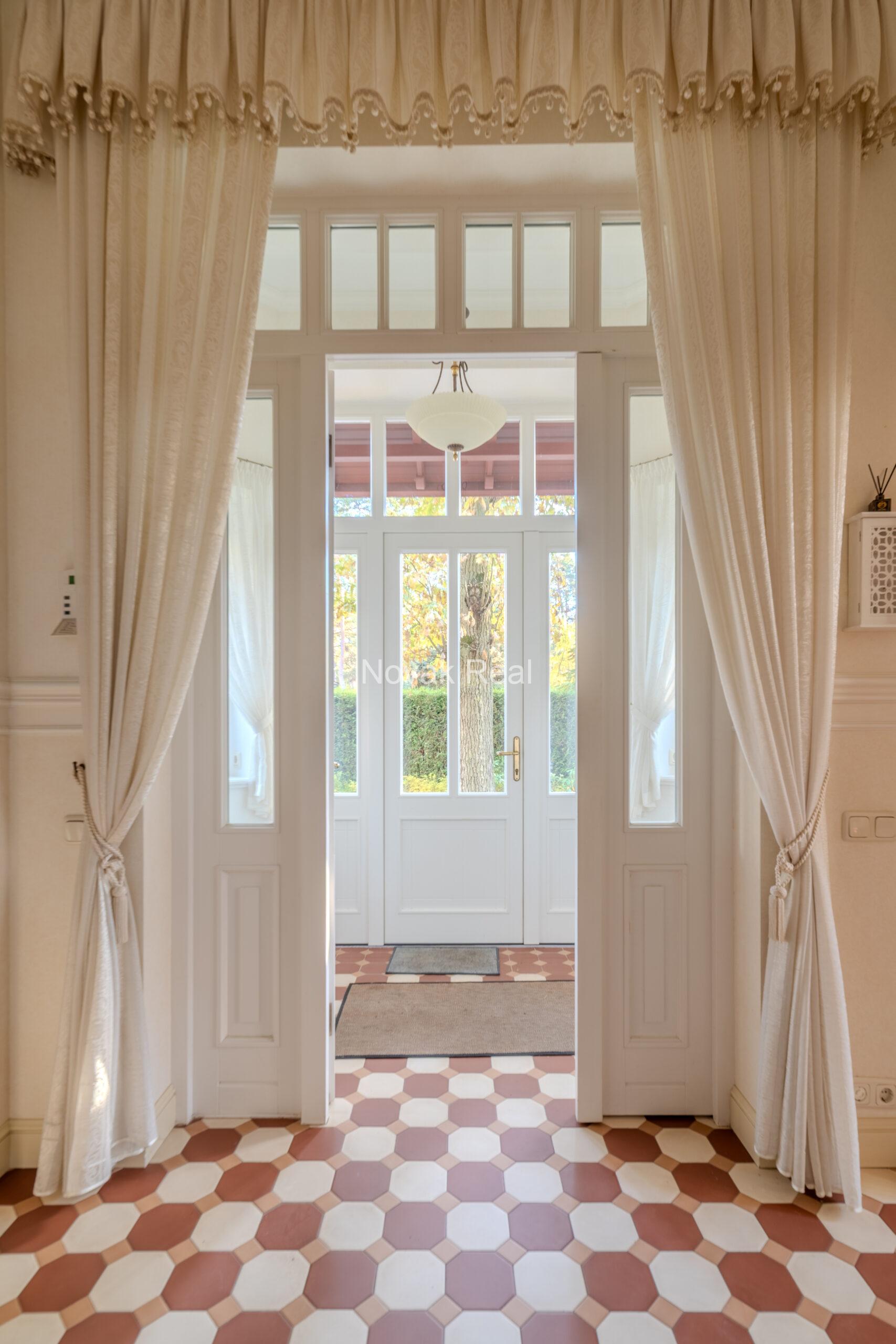 Vintage house for rent in Jurmala, Dzintari