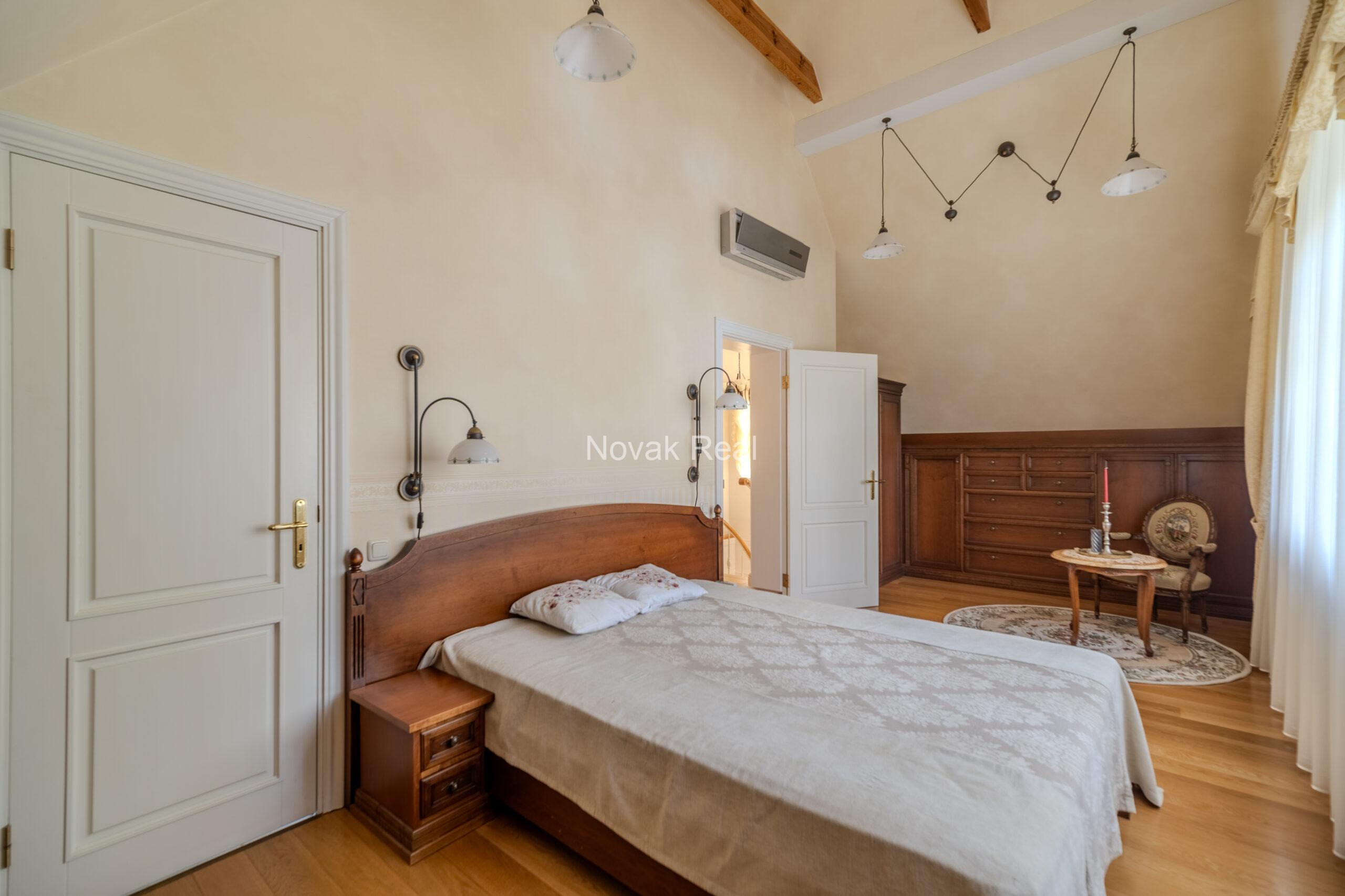 Vintage house for rent in Jurmala, Dzintari