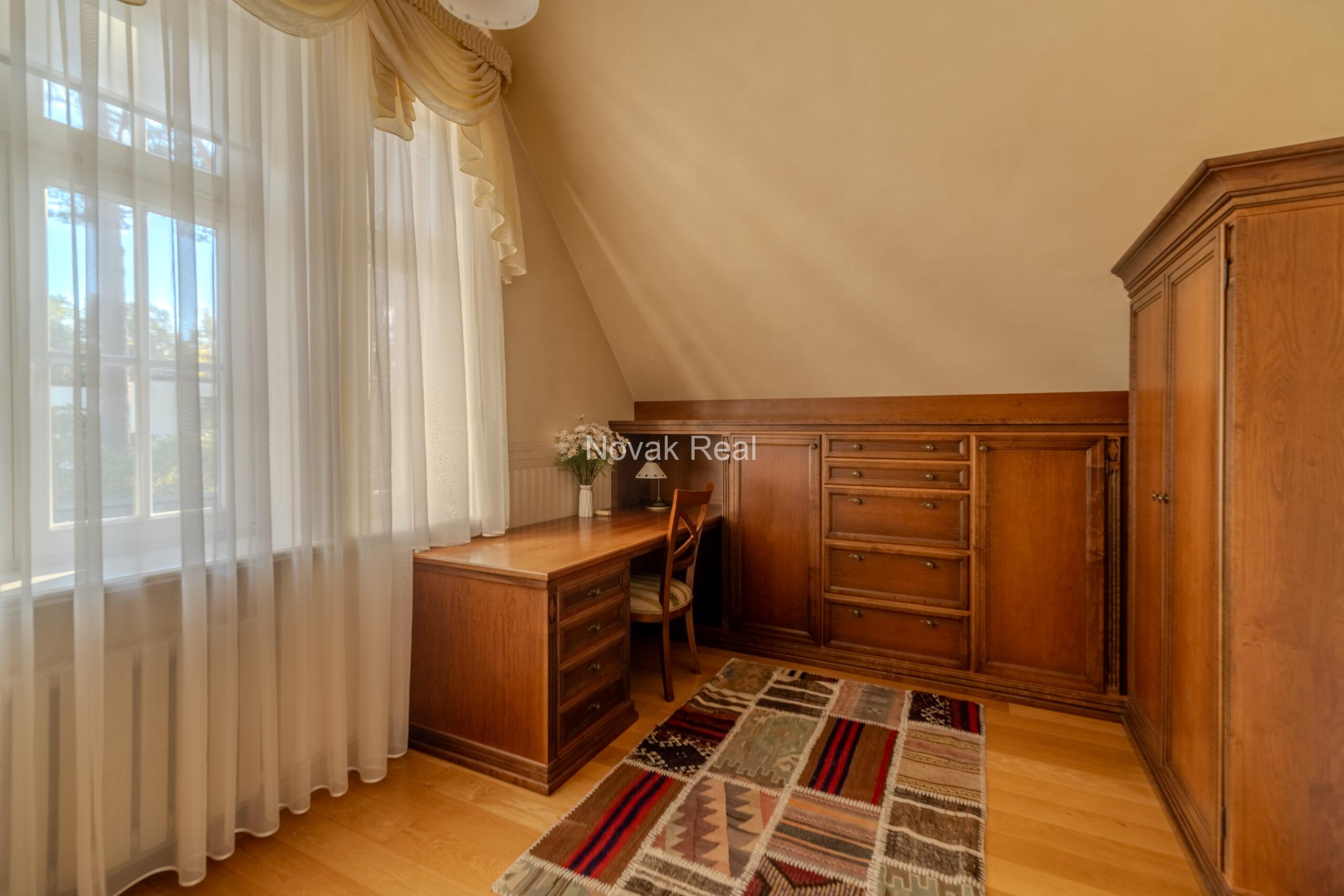 Vintage house for rent in Jurmala, Dzintari