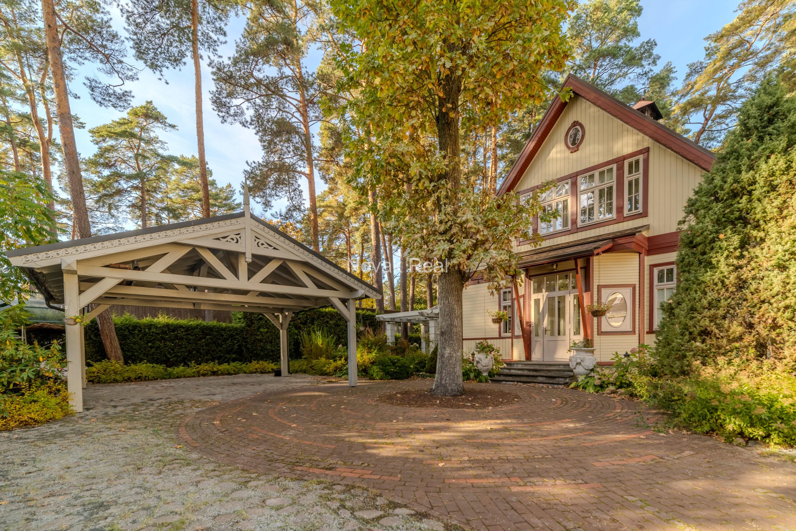 Vintage house for rent in Jurmala, Dzintari