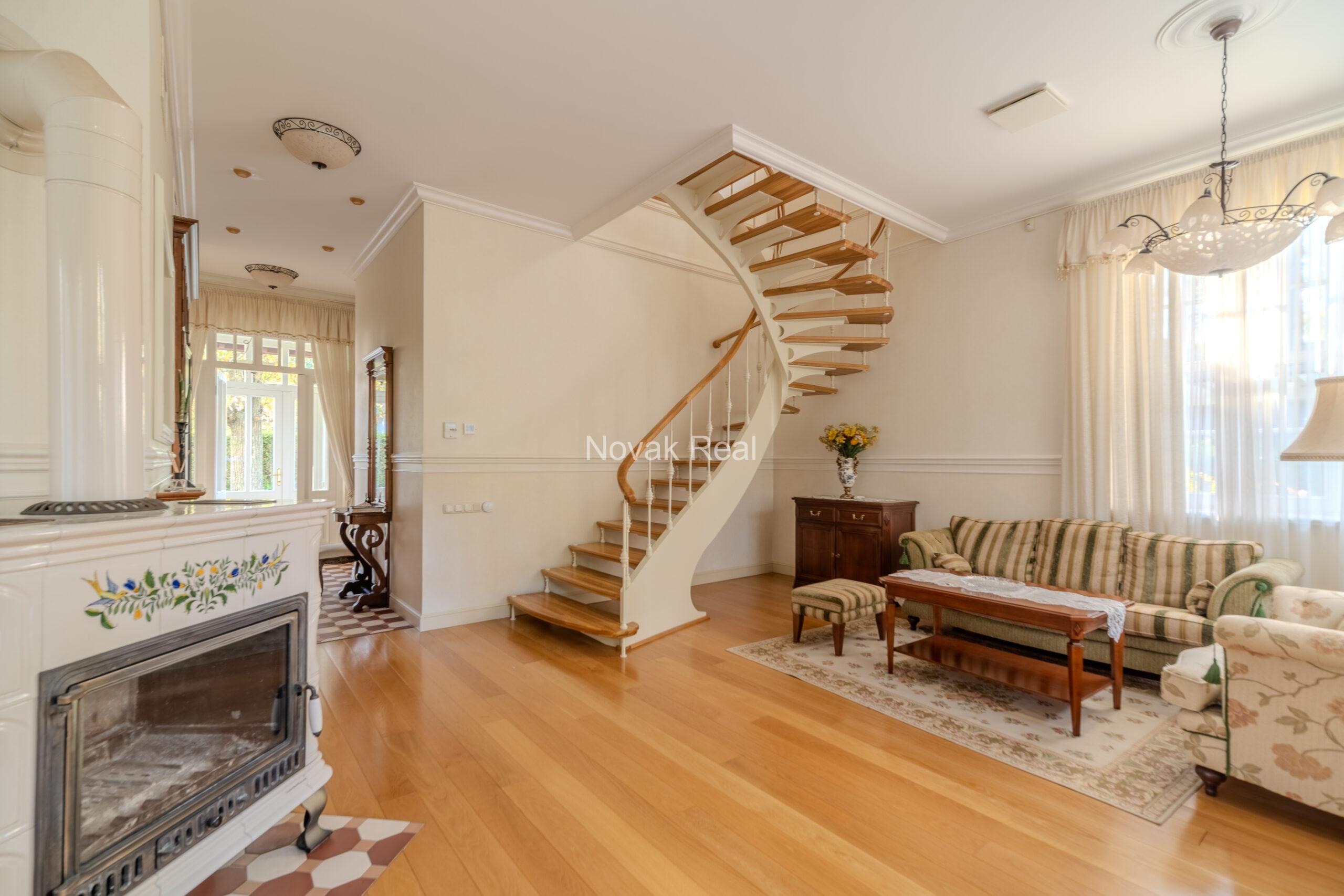 Vintage house for rent in Jurmala, Dzintari