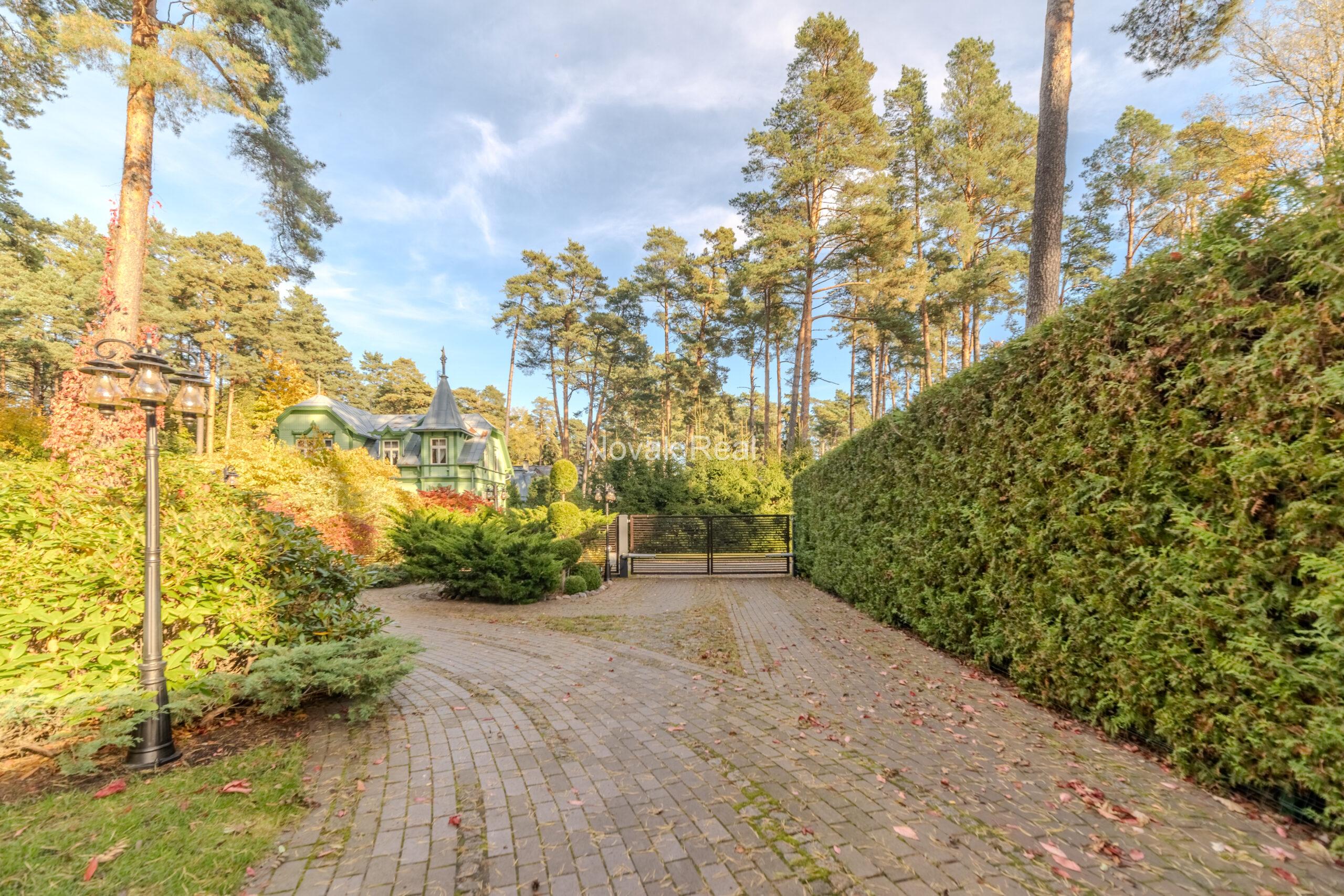 Vintage house for rent in Jurmala, Dzintari