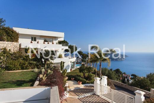 15C1EB66-FBC7-419E-914B-ADCD706FCA16