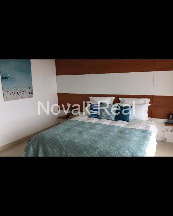 3AC9525A-ACD3-4792-9CDB-725483BFD490