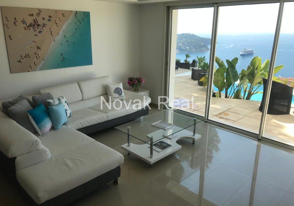 7258D405-C291-4788-842B-93ACCA059CA5