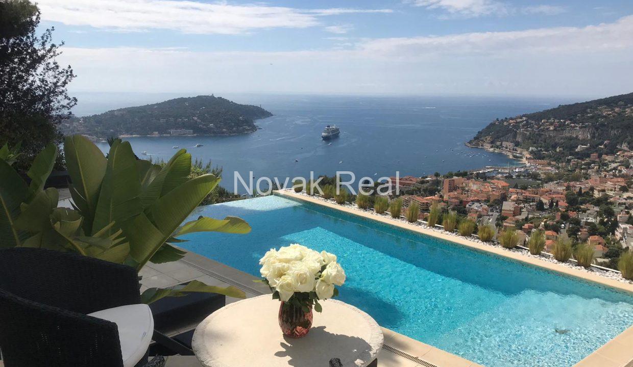 DE5C62AF-7C6A-47E6-AE1B-F376A46252A1