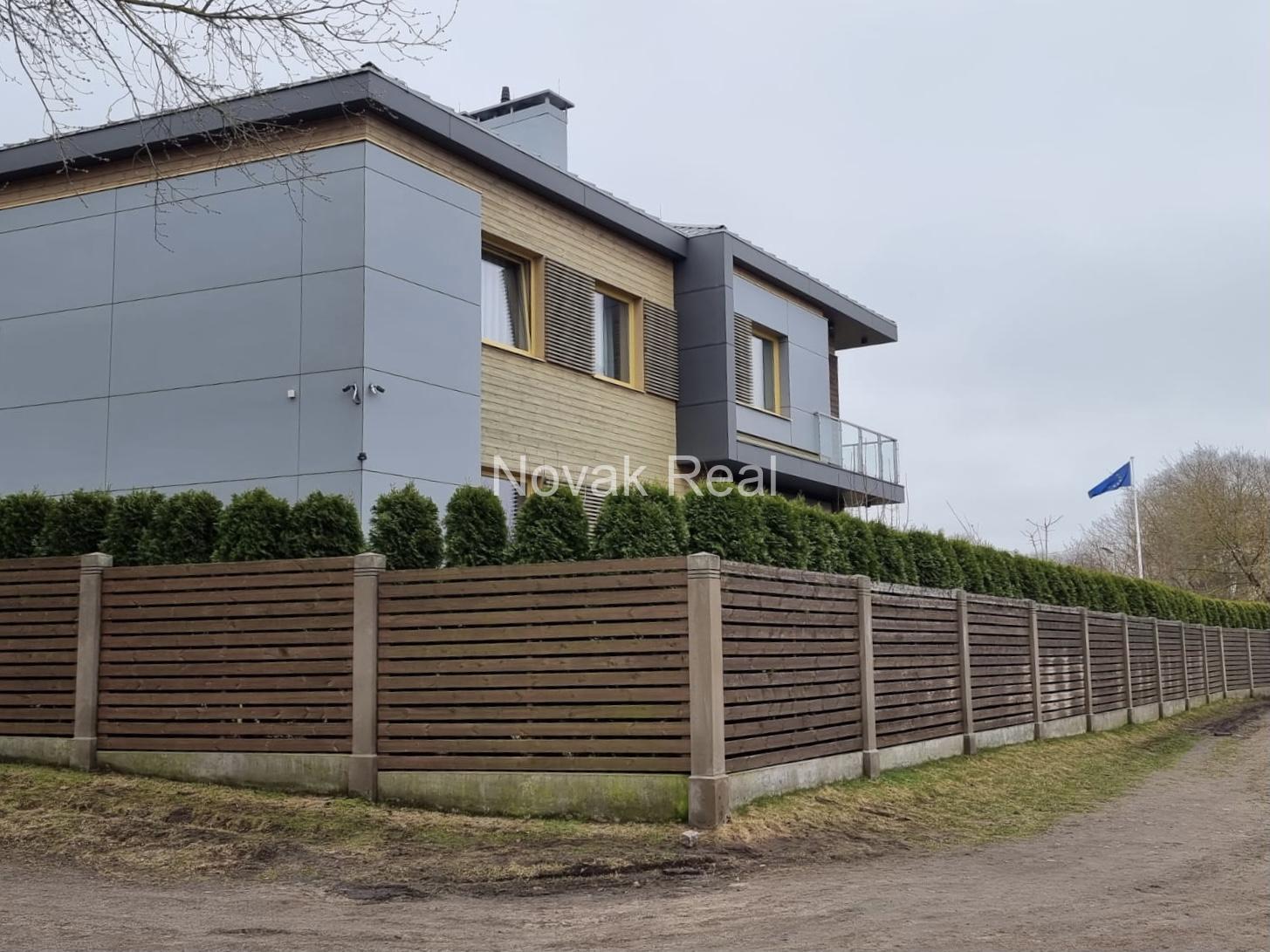 Сдаётся новый современный дом в тихом месте на Кипсале