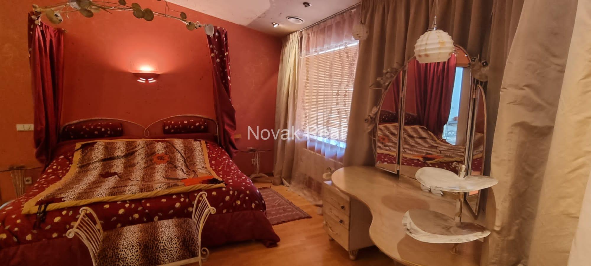 A penthouse of 340 m² in the Old Town is available for long-term rent and for sale