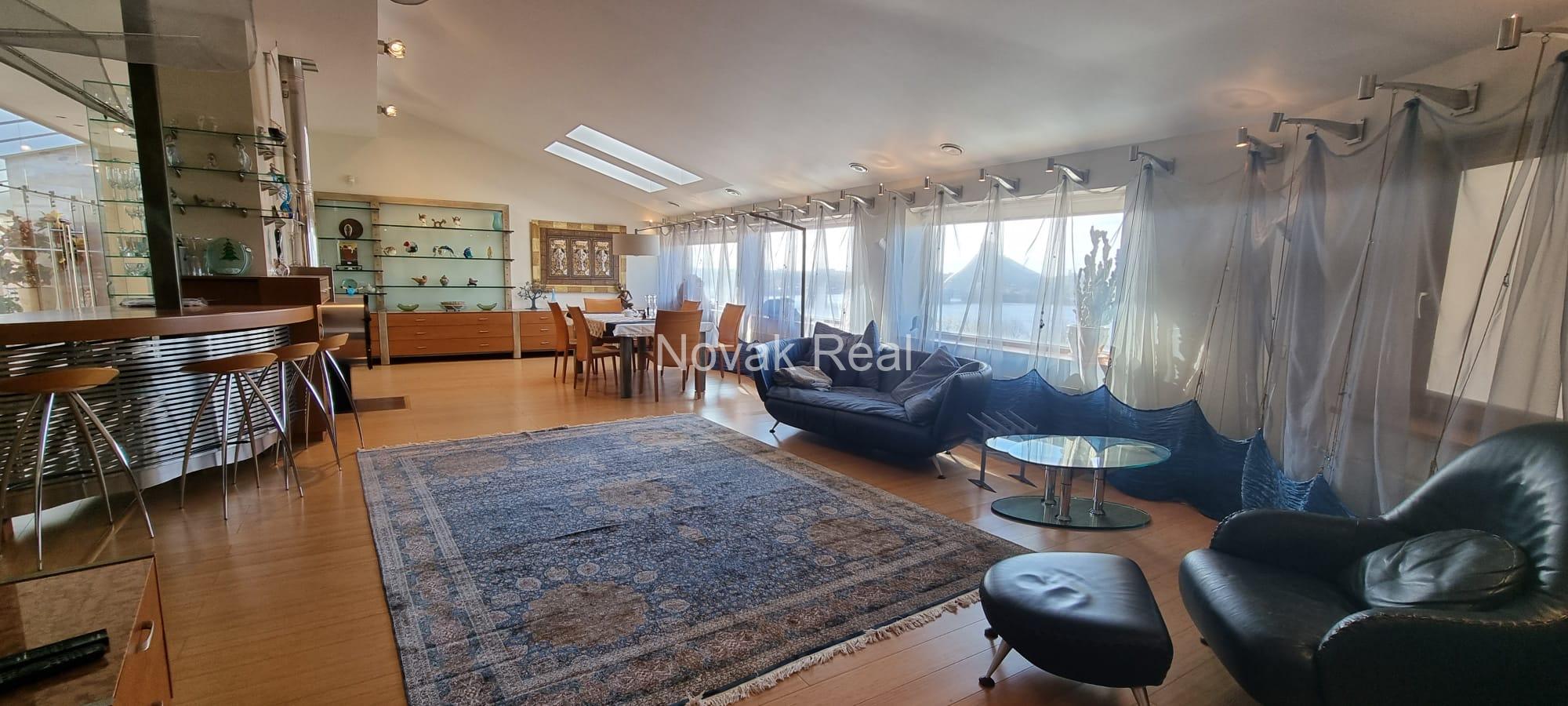 A penthouse of 340 m² in the Old Town is available for long-term rent and for sale