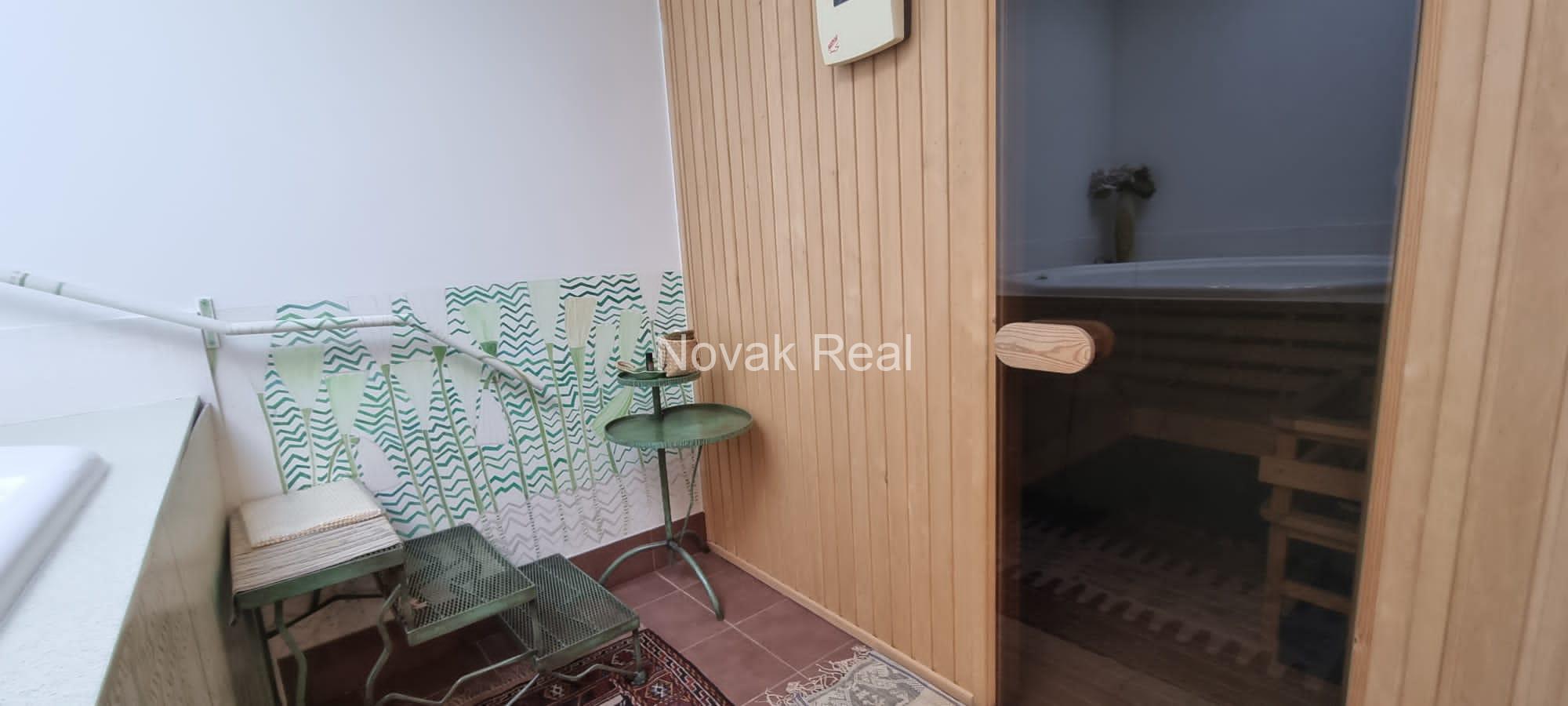 A penthouse of 340 m² in the Old Town is available for long-term rent and for sale