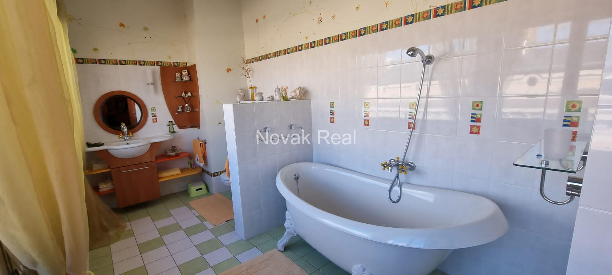 A penthouse of 340 m² in the Old Town is available for long-term rent and for sale