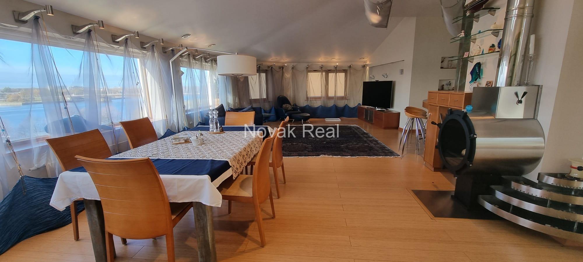 A penthouse of 340 m² in the Old Town is available for long-term rent and for sale