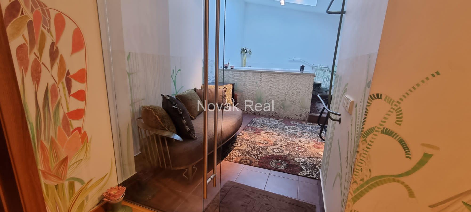 A penthouse of 340 m² in the Old Town is available for long-term rent and for sale