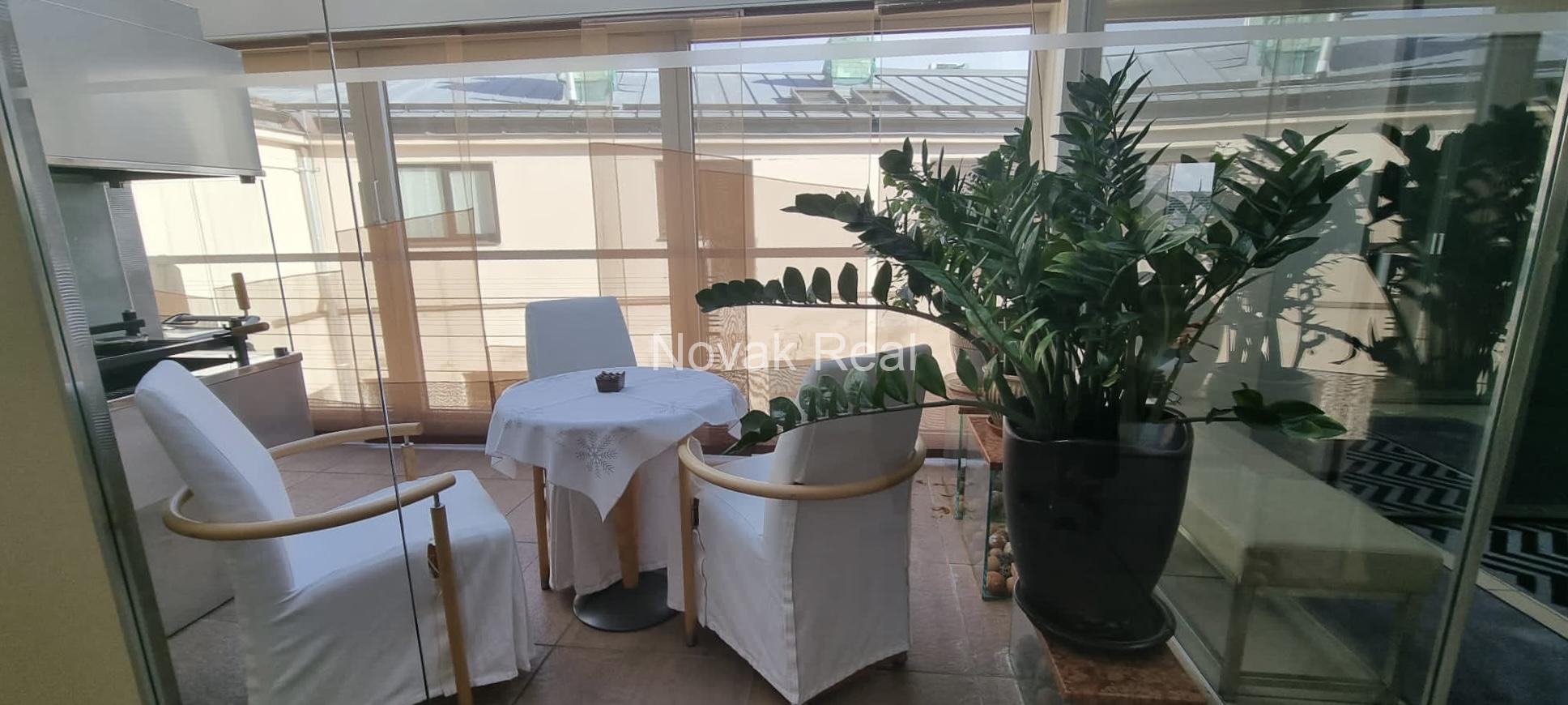 A penthouse of 340 m² in the Old Town is available for long-term rent and for sale