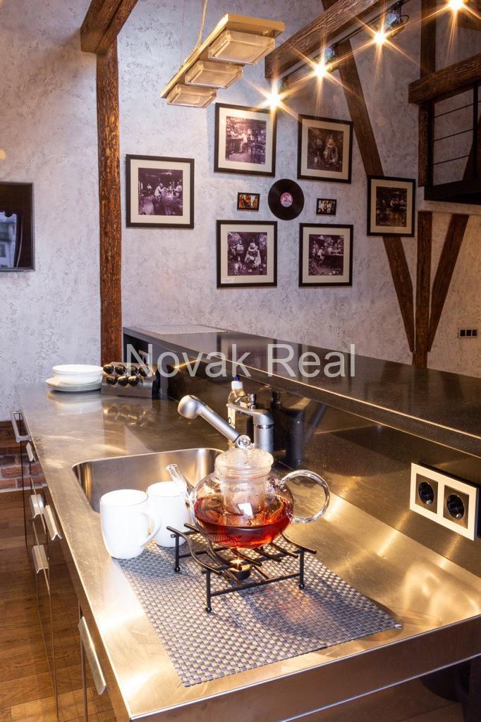 В долгосрочную аренду сдается стильный пентхаус в Старой Риге