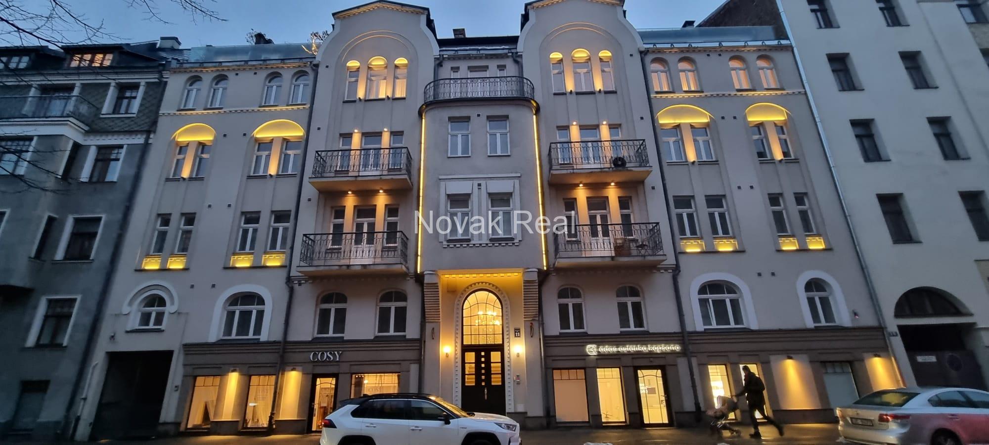 Сдаётся квартира в Тихом центре
