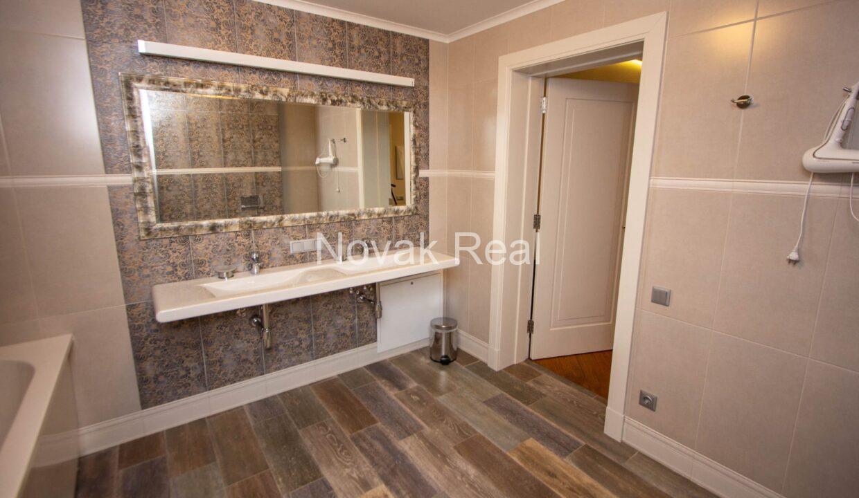 WhatsApp Image 2022-05-12 at 8.43.10 AM