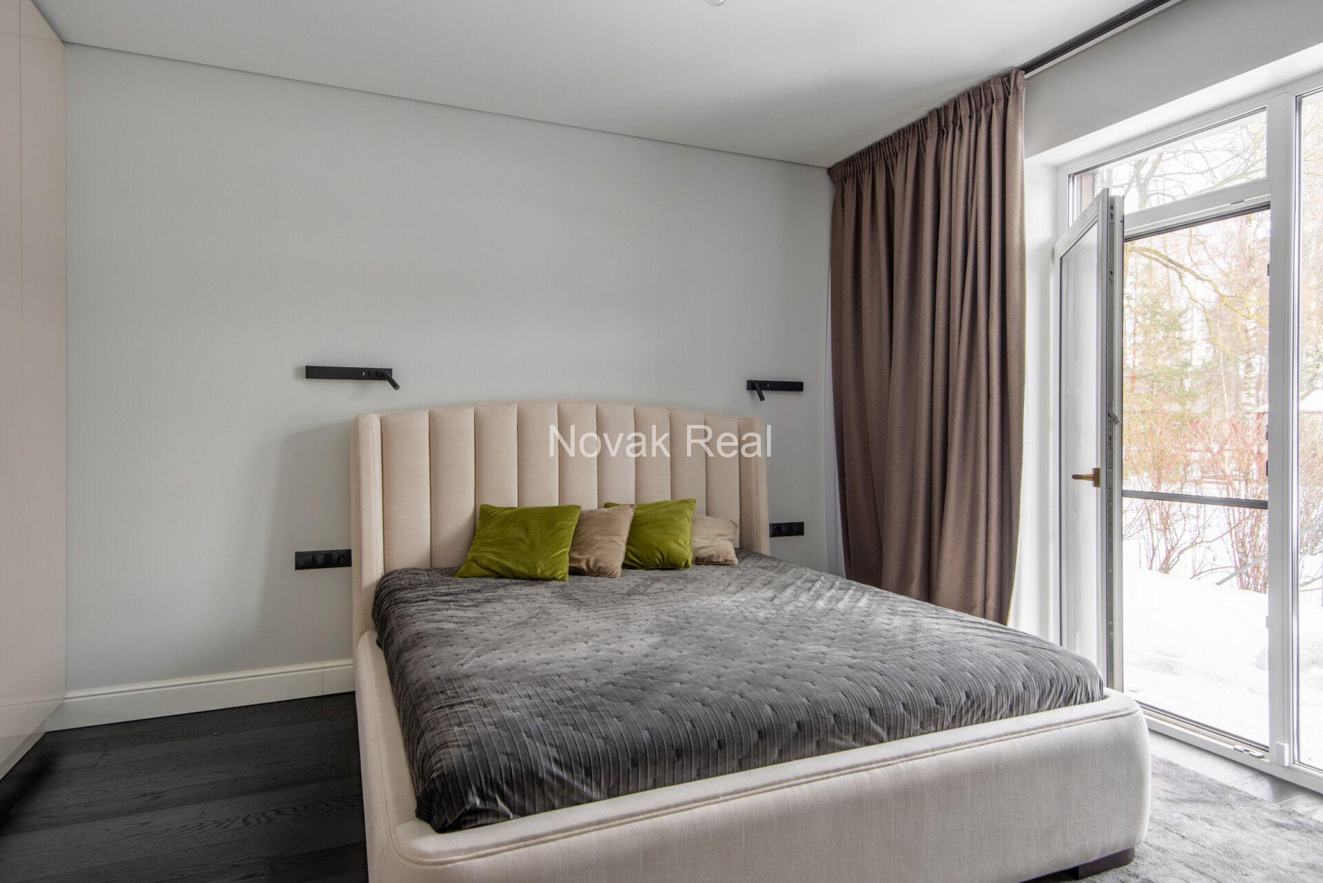 A new stylish house near a lake in Beberbeķi — a very picturesque location