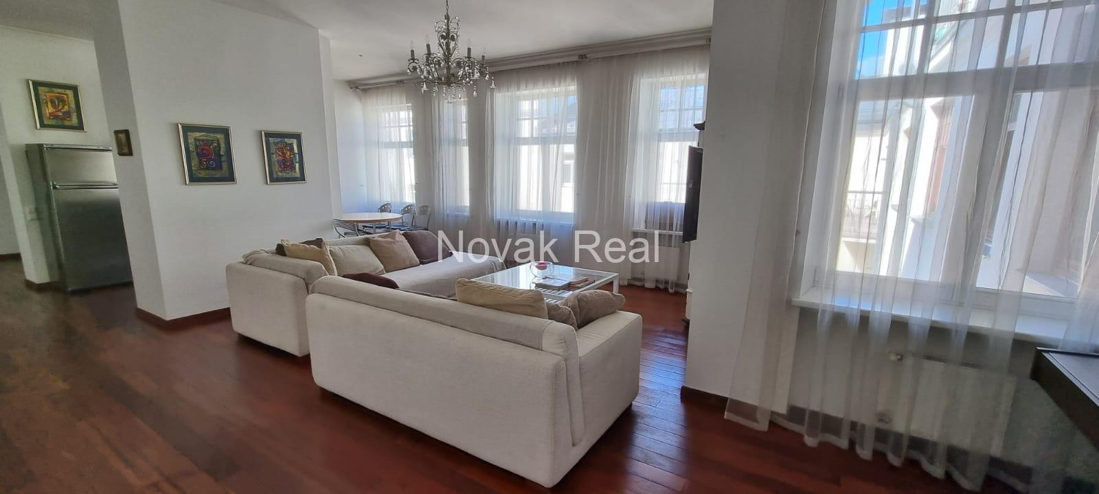 A great bright apartment for rent in the Quiet city centre