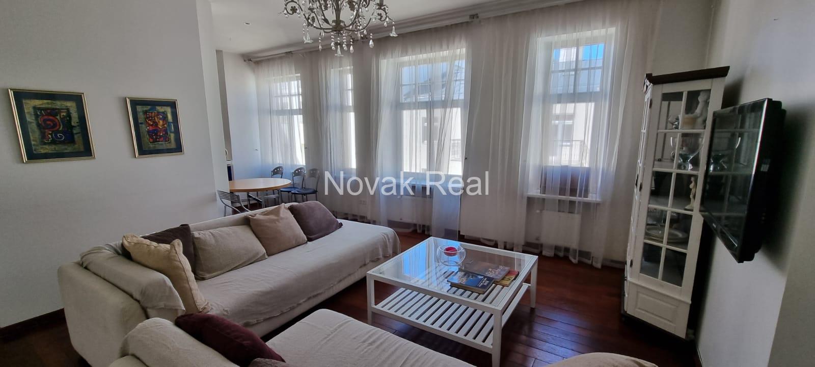 A great bright apartment for rent in the Quiet city centre