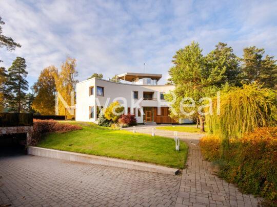 WhatsApp Image 2022-06-17 at 2.00.30 PM