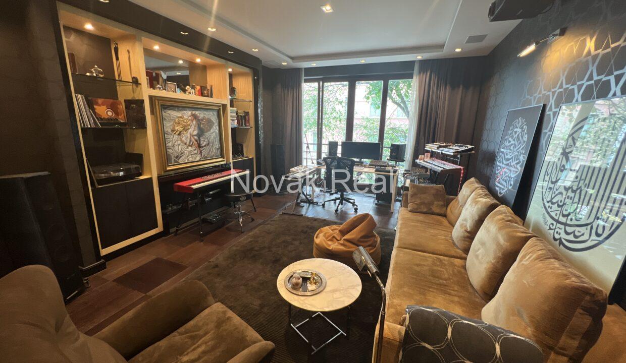 DJI_20220704_175752_294