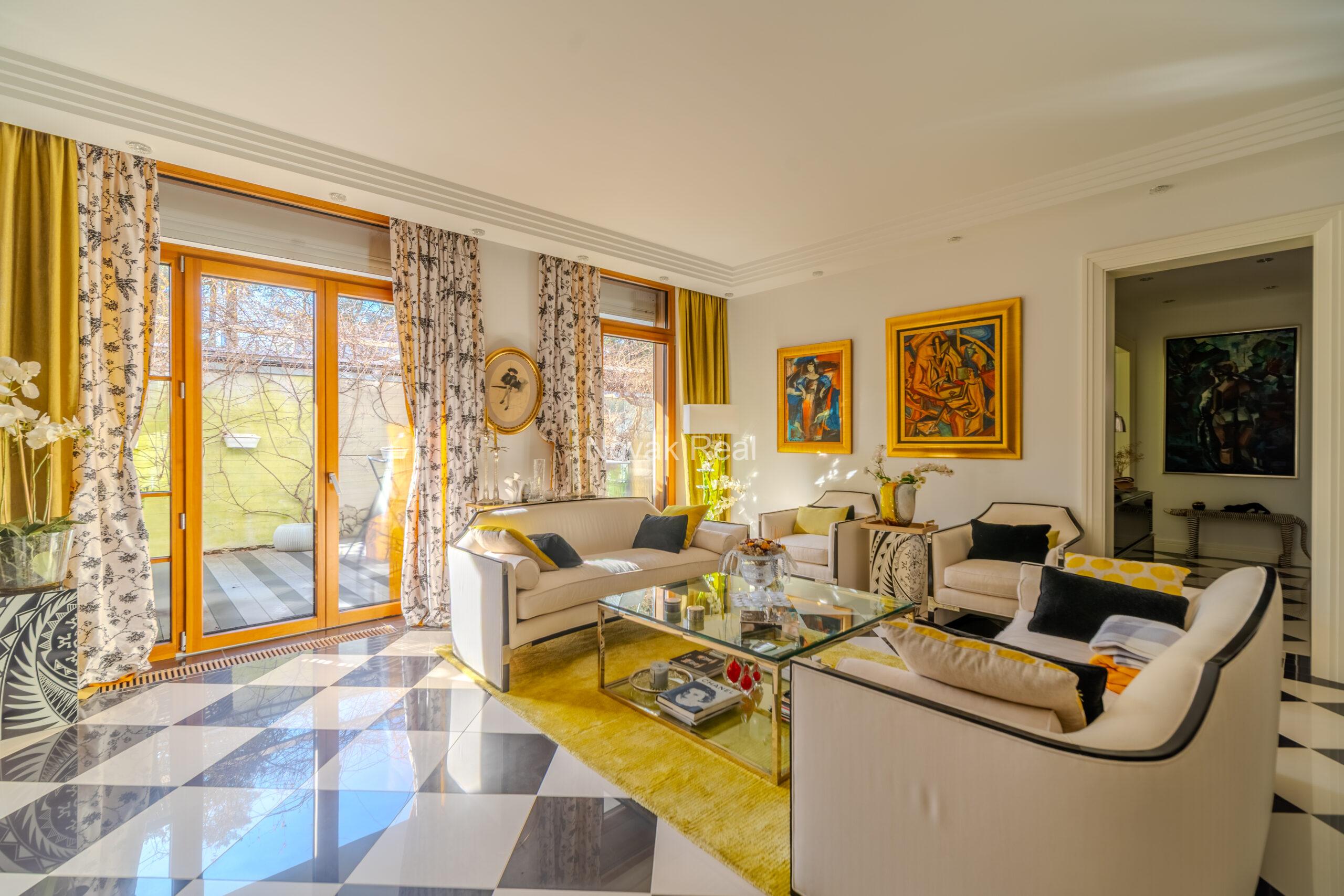 Продается квартира в жилом комплексе LEGEND., в корпусе Villa DIETRICH