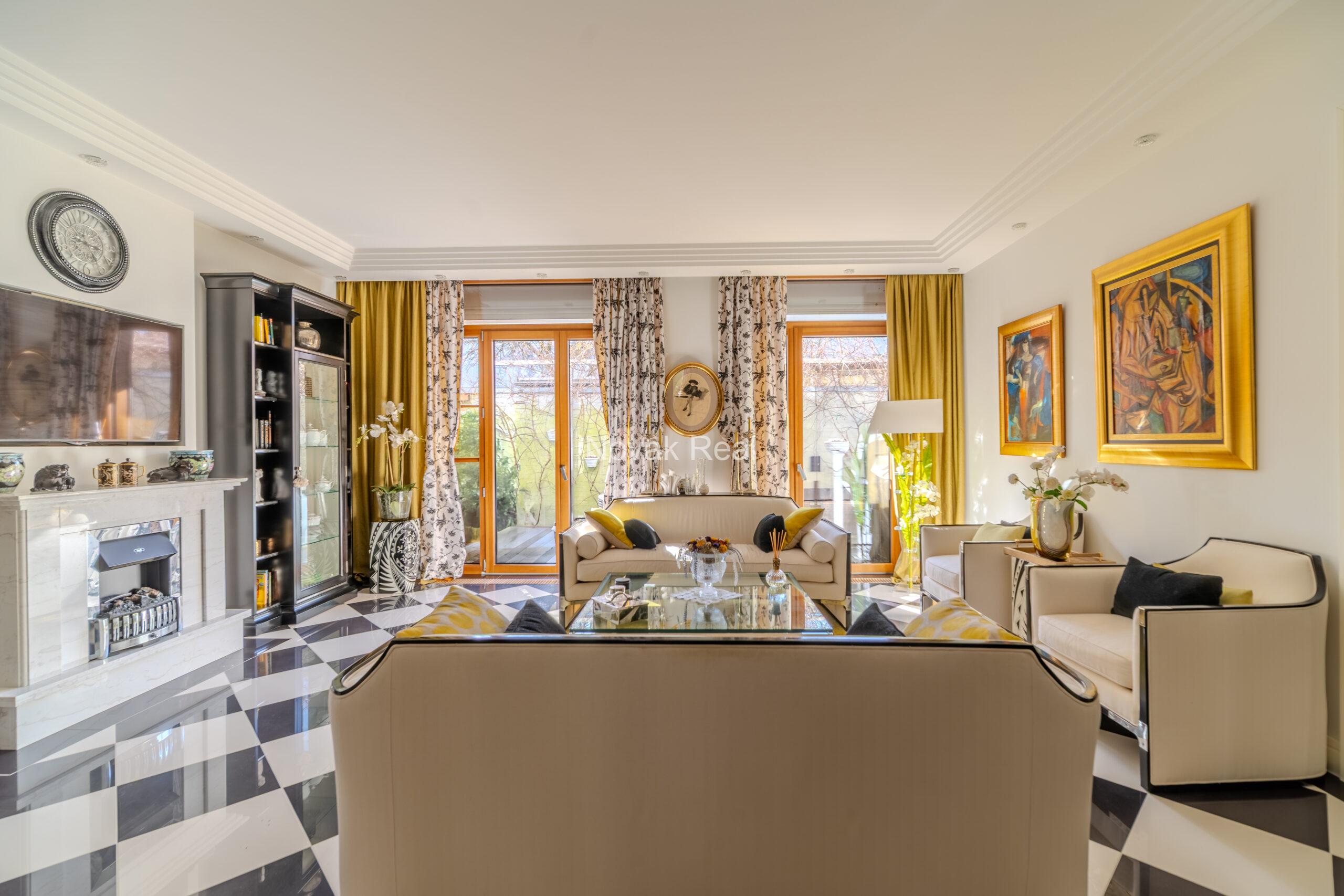 Продается квартира в жилом комплексе LEGEND., в корпусе Villa DIETRICH