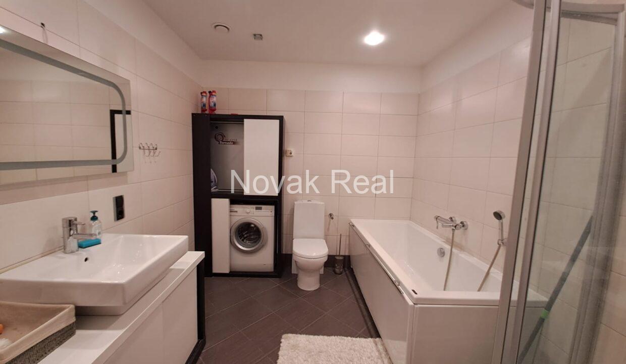 WhatsApp Image 2022-10-05 at 12.18.04