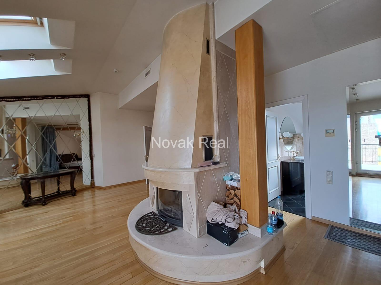 A cozy apartment with a terrace is available for rent in a beautiful building after full renovation
