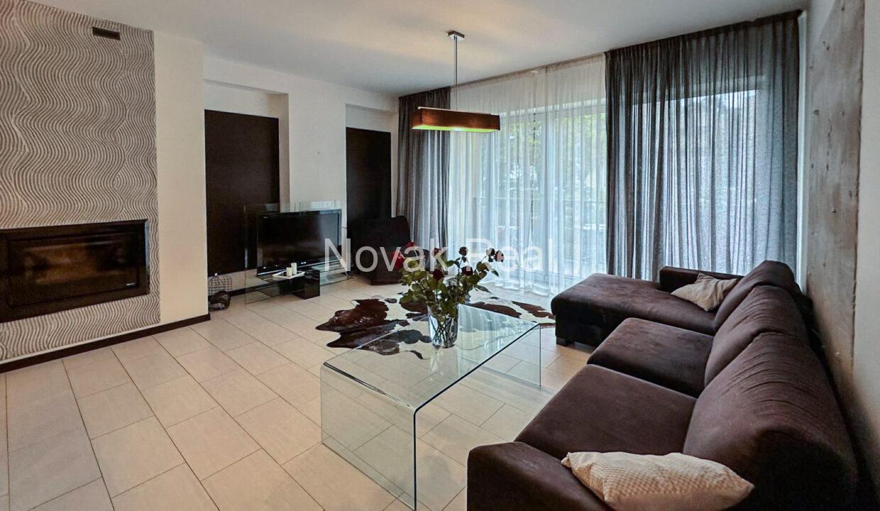 WhatsApp Image 2024-10-15 at 16.27.04 (5)