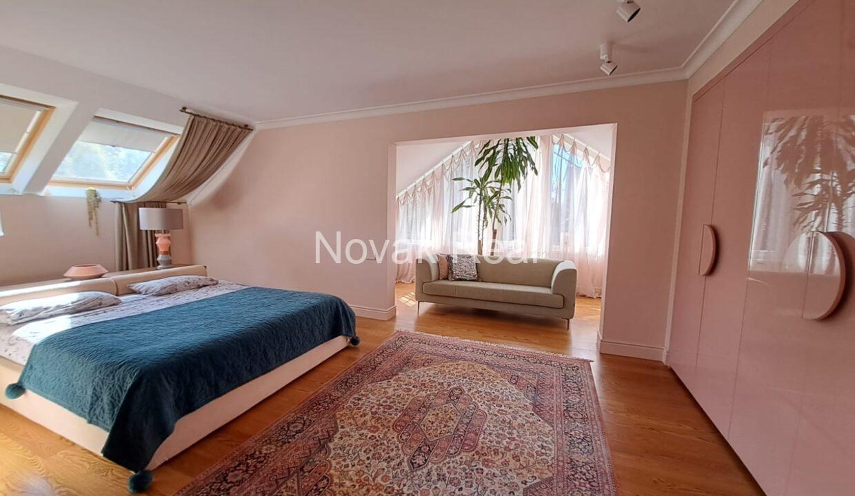 09510b69-03fc-4341-b4b1-91ab59418df7